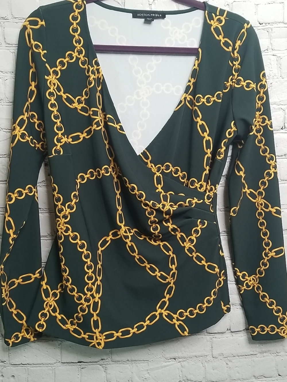 Boston Proper women's Vneck Faux Wrap Green Blouse chain design size Medium EUC